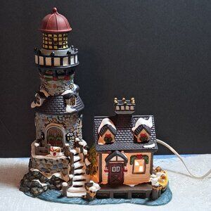 2002 Carole Towne Casey's Point Lighthouse - Christmas Village House with Light